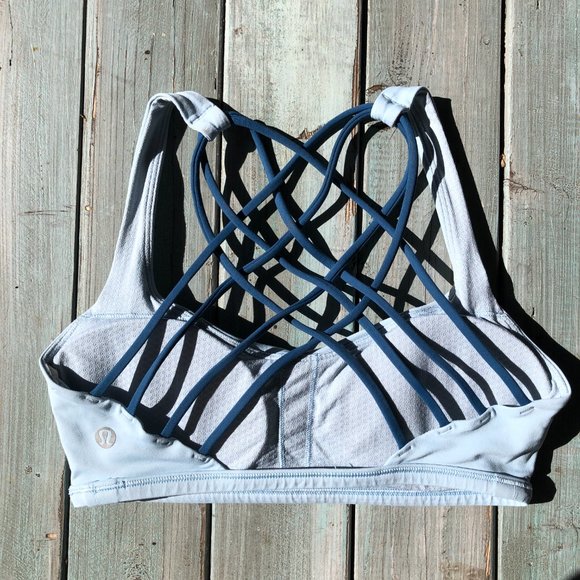 Lululemon Free to Be Strappy Bra - Picture 4 of 8